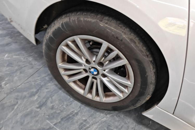 BMW 3 Series 2015 #10 BMW 3 Series 2015 car image #10