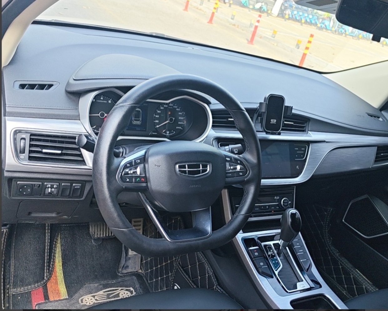 GEELY Emgrand GS 2019 #5 GEELY Emgrand GS 2019 immagine di auto #5