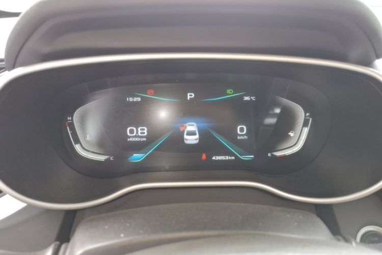 GEELY Emgrand 2019 car image #13