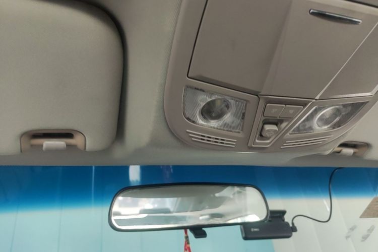 GEELY Emgrand 2016 #21 GEELY Emgrand 2016 car image #21