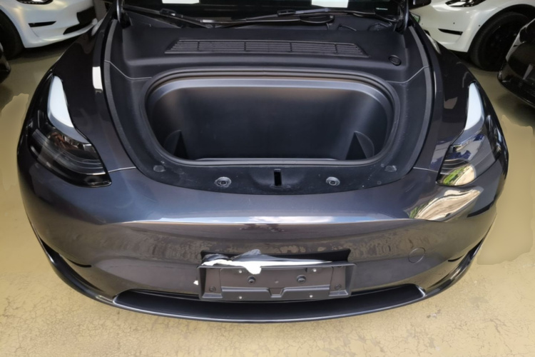 Tesla Model Y 2024 #20 Tesla Model Y 2024 car image #20