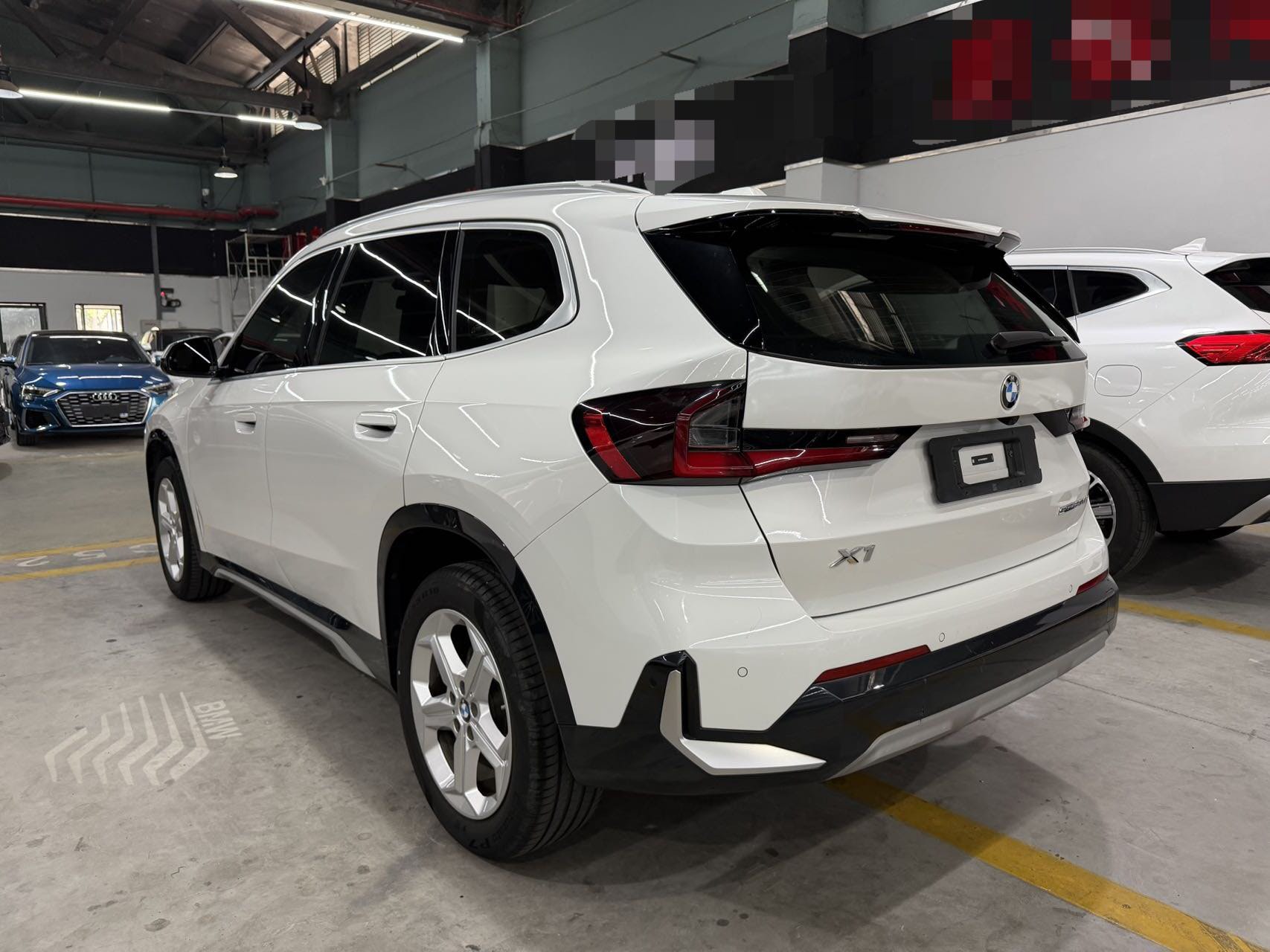 BMW X1 2023 #9 BMW X1 2023 صورة سيارة #9