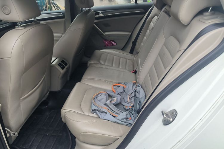 Volkswagen Golf 2015 #19 Volkswagen Golf 2015 car image #19