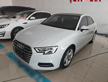 Audi A3 2020 immagine di auto 