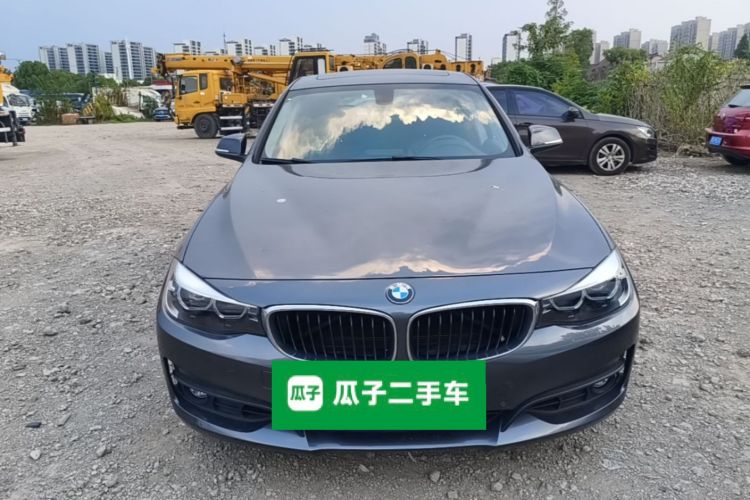 BMW 3 Series GT 2018 #3 BMW 3 Series GT 2018 car image #3