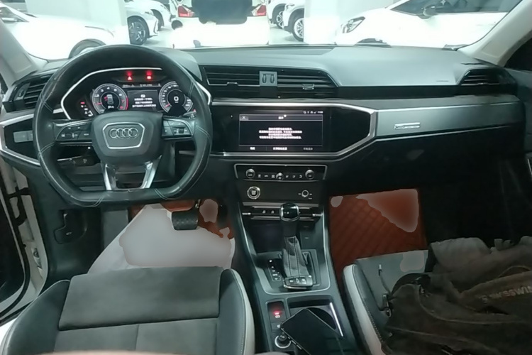 Audi Q3 2022 #10 Audi Q3 2022 car image #10