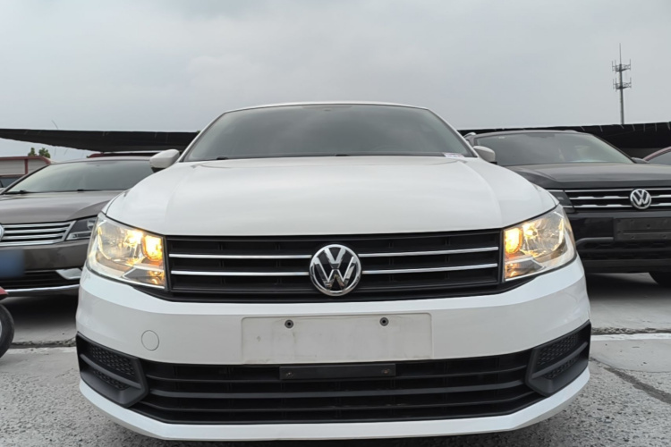 Volkswagen Santana 2021 car image #3