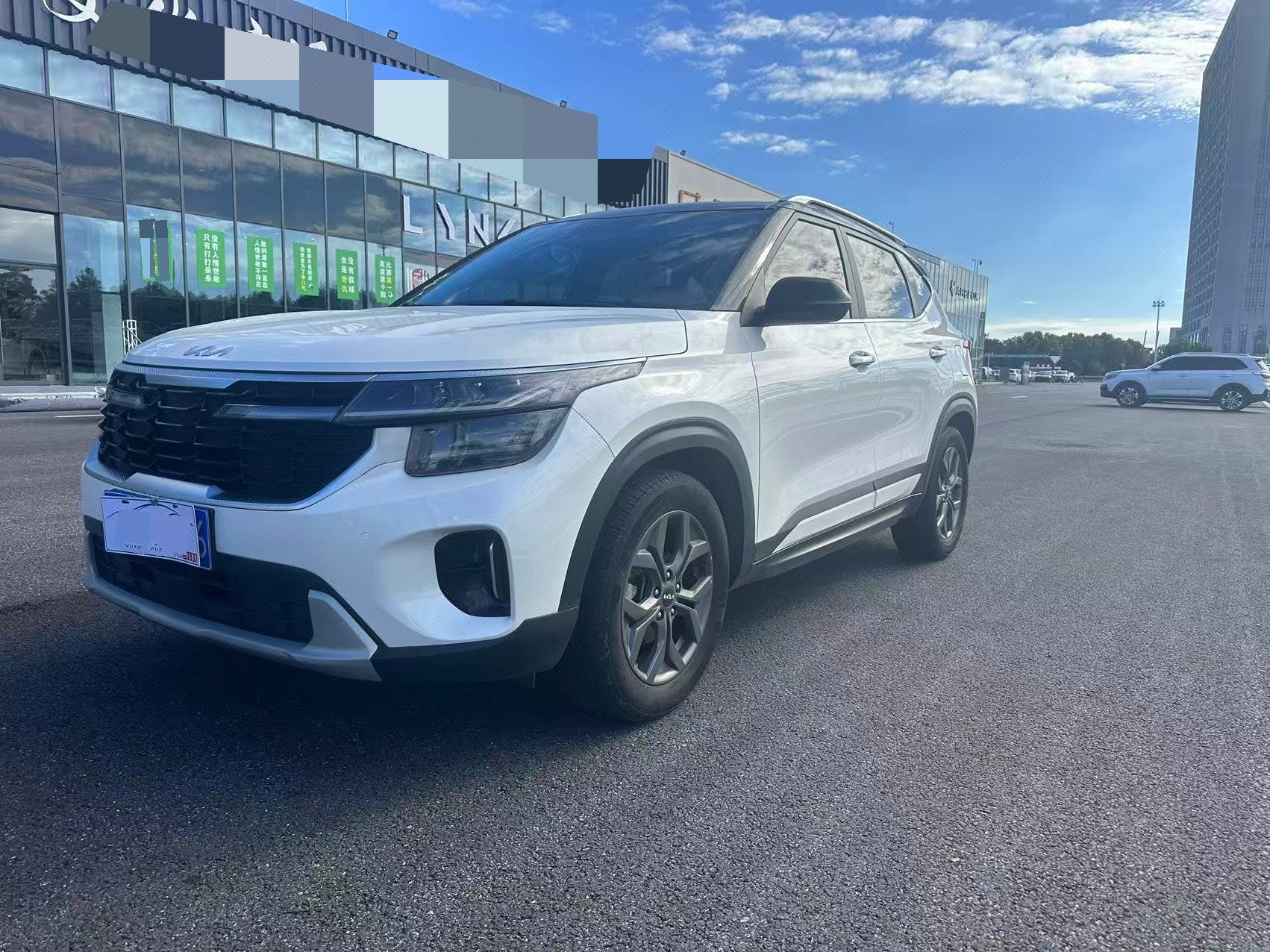 Kia Seltos 2023 car image 