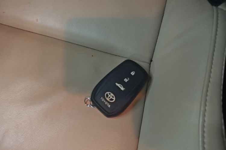 Toyota Corolla 2017 #9 Toyota Corolla 2017 car image #9