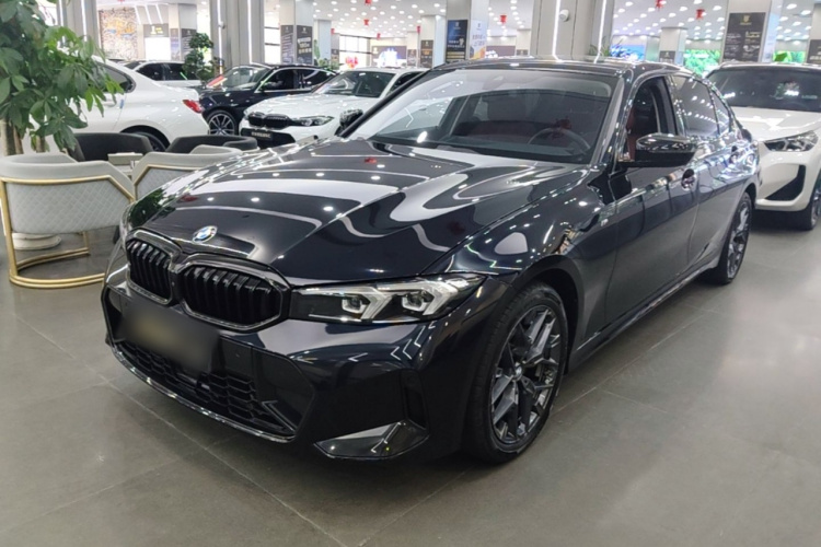 BMW 3 Series 2025 #2 BMW 3 Series 2025 car image #2