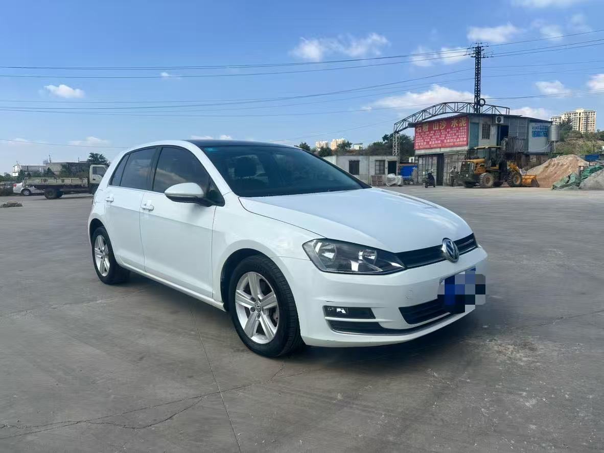 Volkswagen Golf 2015 car image #5