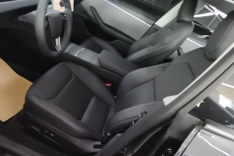 Tesla Model 3 2024 #15 Tesla Model 3 2024 car image #15