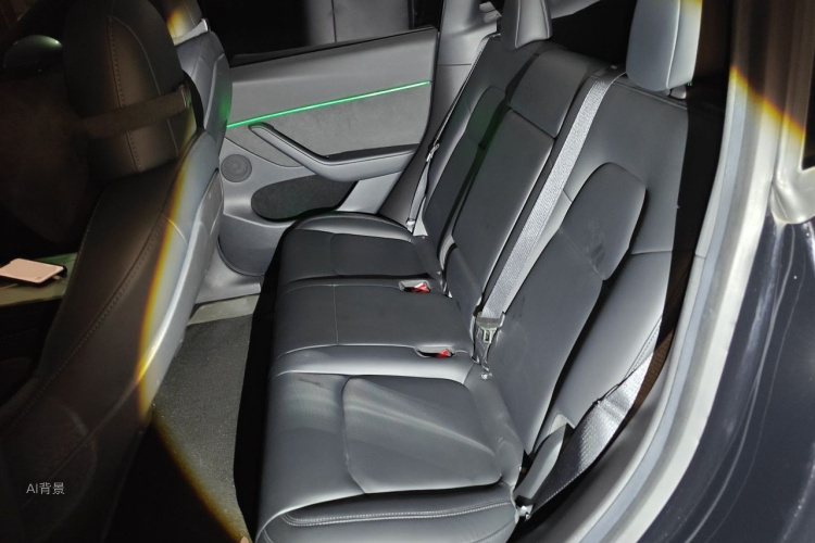 Tesla Model Y 2022 #19 Tesla Model Y 2022 car image #19