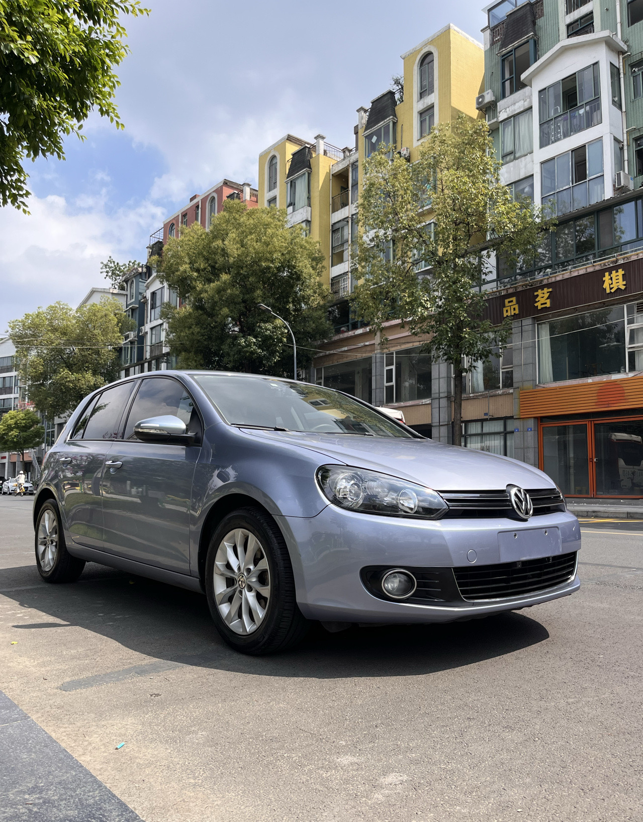 Volkswagen Golf 2012 car image #5