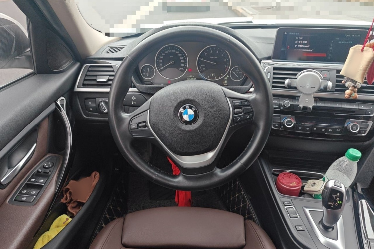 BMW 3 Series 2019 #15 BMW 3 Series 2019 car image #15
