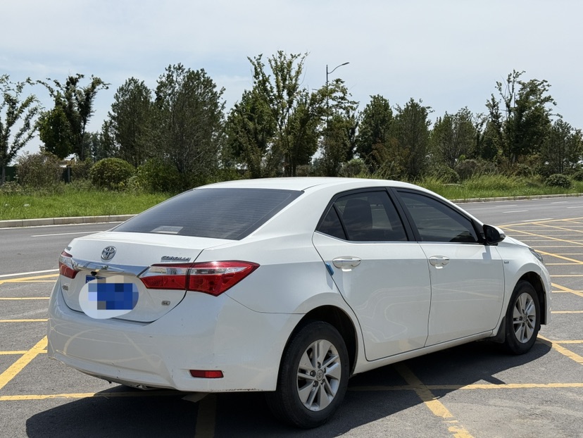 Toyota Corolla 2014 #9 Toyota Corolla 2014 car image #9