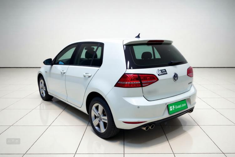 Volkswagen Golf 2014 car image #5