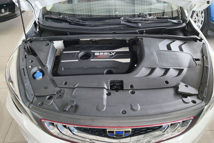 GEELY Emgrand GS 2018 car image #20