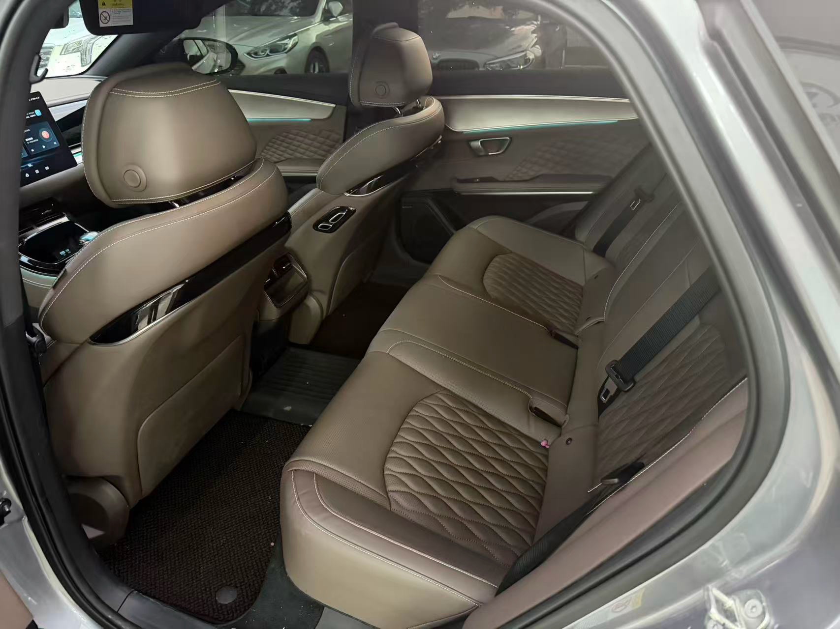 BYD Han 2023 #6 BYD Han 2023 immagine di auto #6