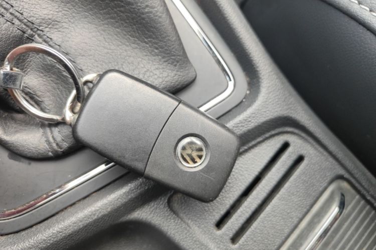 Volkswagen Lavida 2018 car image #9