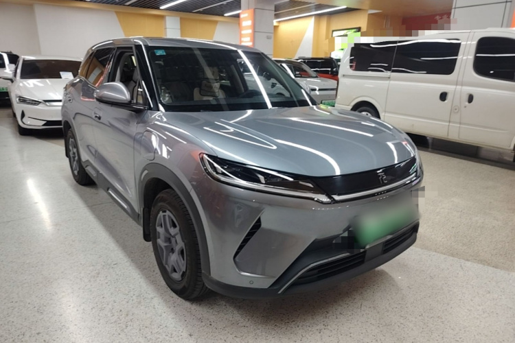 BYD YuanUP 2025 #4 BYD YuanUP 2025 car image #4