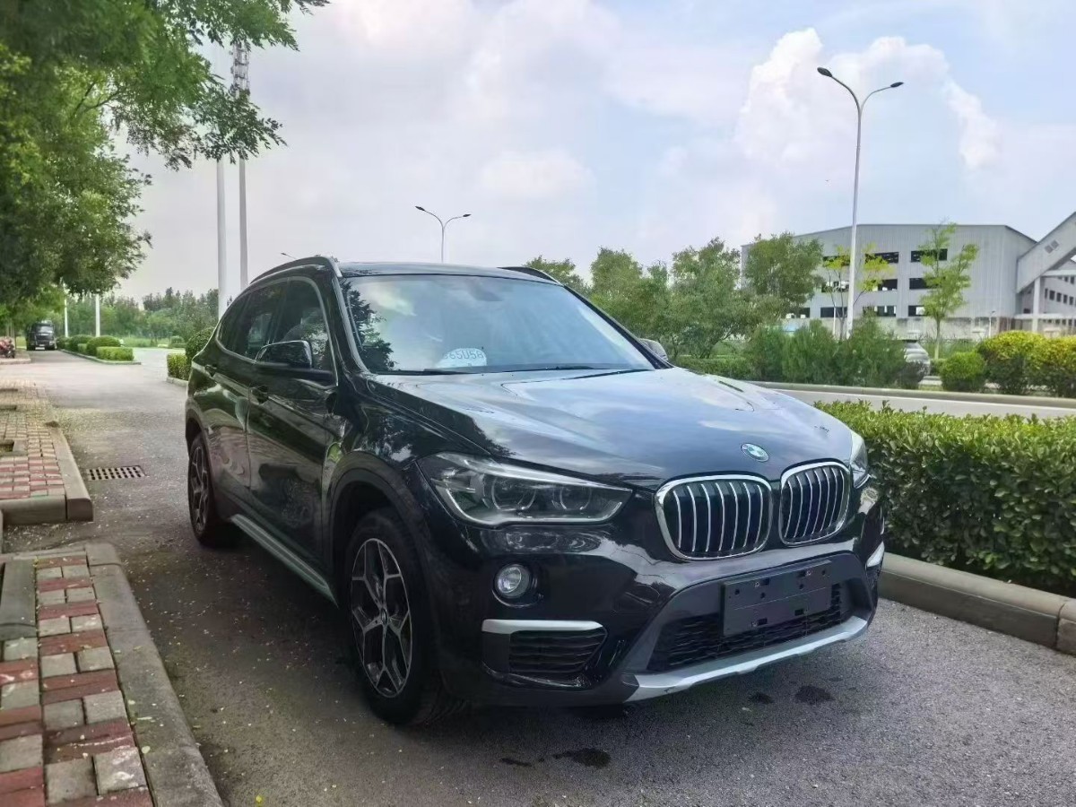 BMW X1 2019 #3 BMW X1 2019 car image #3