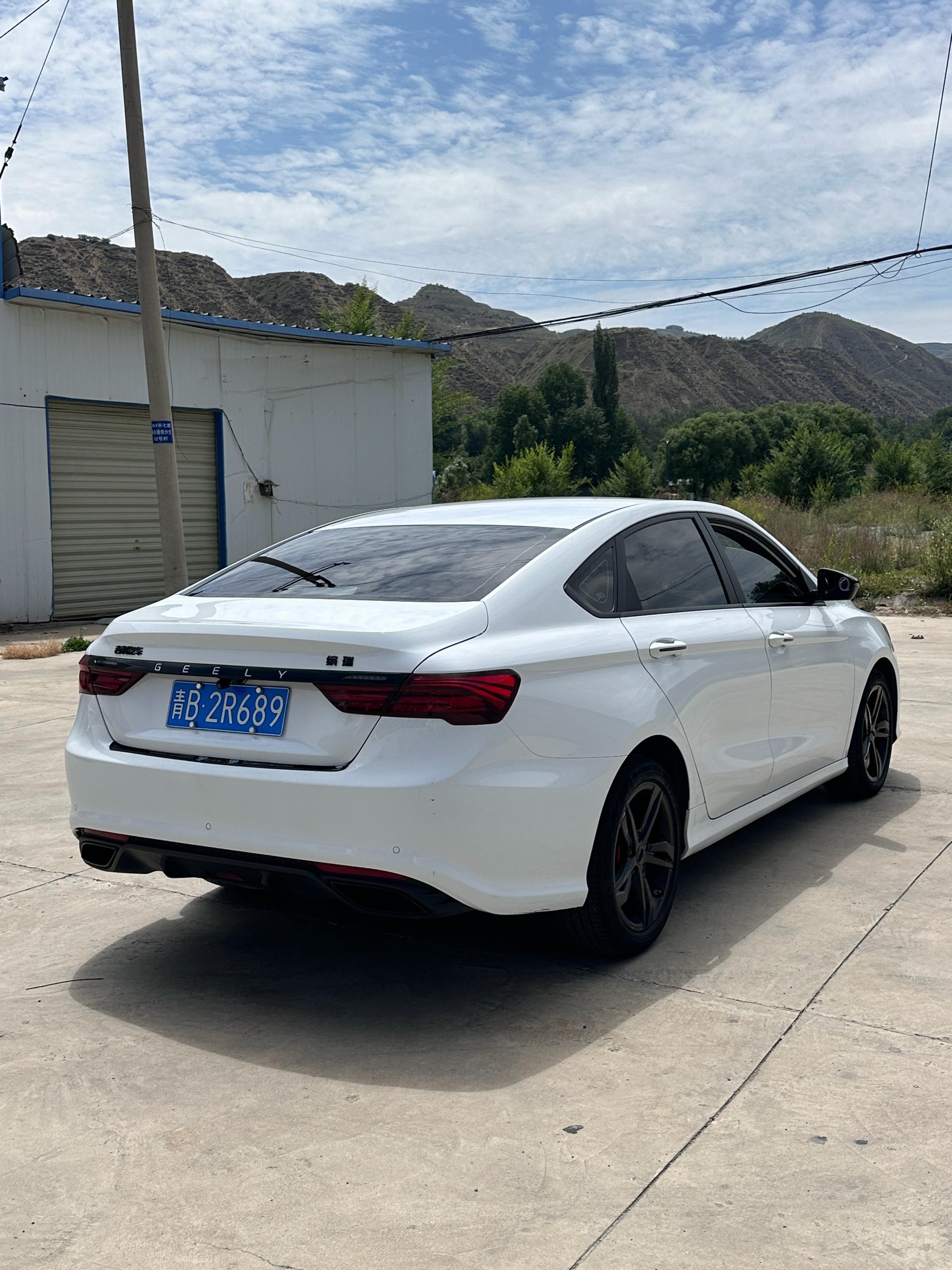 GEELY Binray 2021 car image #6