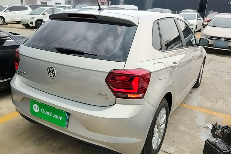Volkswagen Polo 2021 car image #7