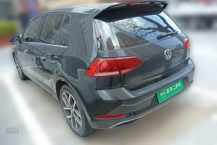 Volkswagen Golf 2020 car image #5