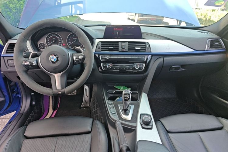 BMW 3 Series 2019 #10 BMW 3 Series 2019 car image #10