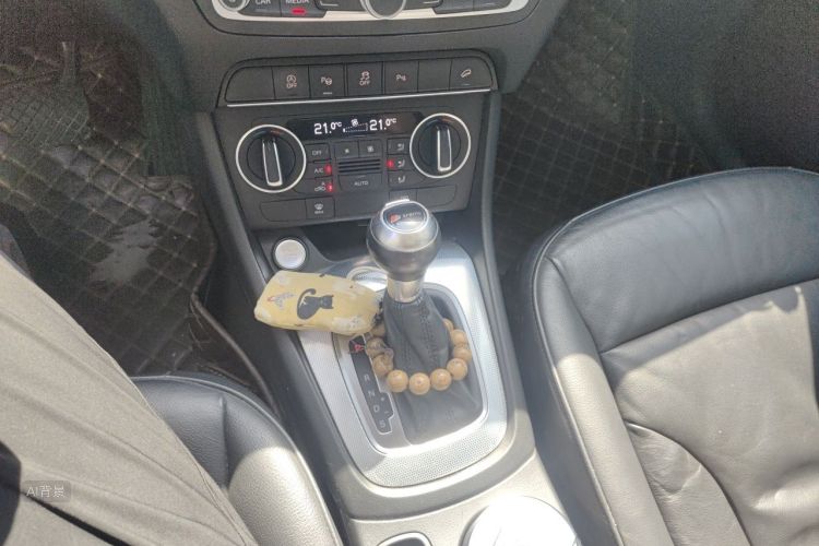 Audi Q3 2016 #16 Audi Q3 2016 car image #16