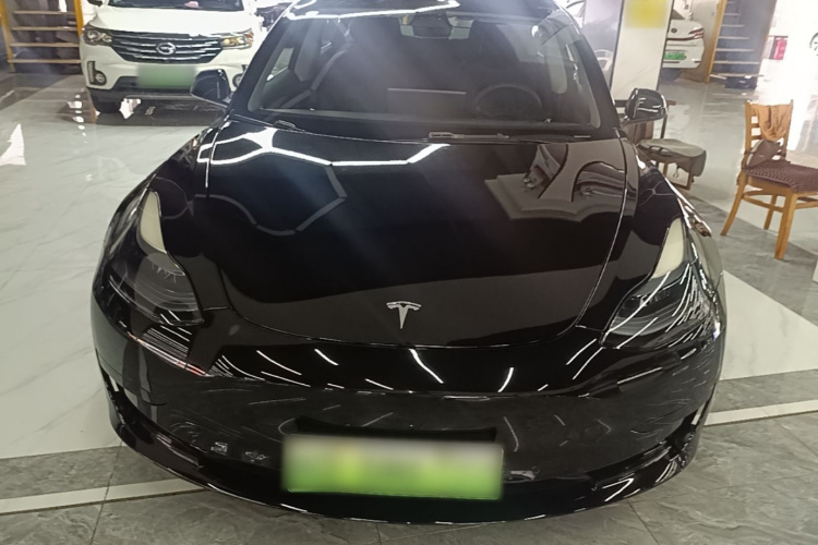 Tesla Model 3 2022 صورة سيارة #3