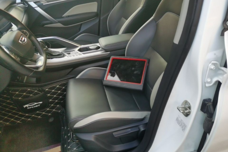 GEELY Coolray 2020 #15 GEELY Coolray 2020 car image #15