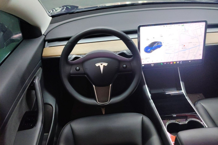 Tesla Model 3 2020 #15 Tesla Model 3 2020 car image #15