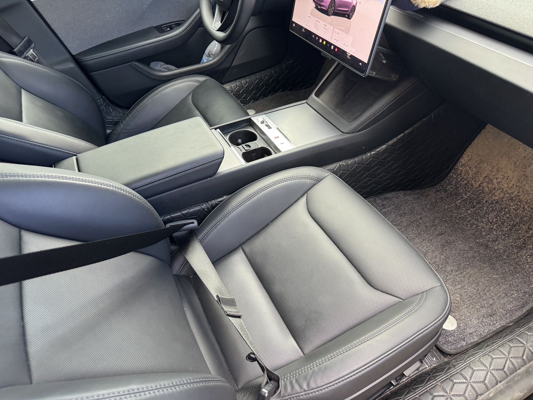 Tesla Model 3 2025 #3 Tesla Model 3 2025 car image #3