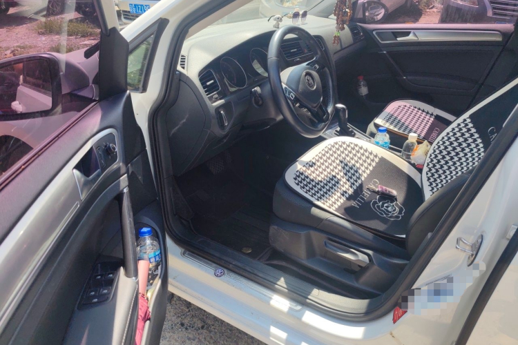 Volkswagen Golf 2018 #13 Volkswagen Golf 2018 car image #13
