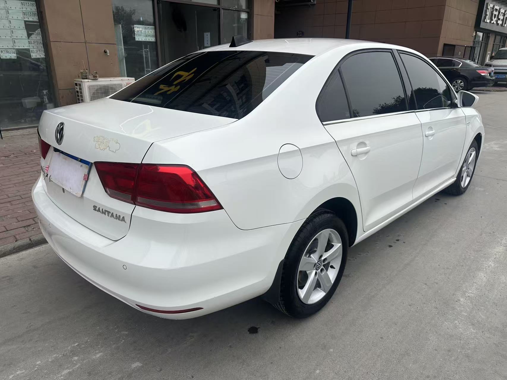 Volkswagen Santana 2015 car image #5