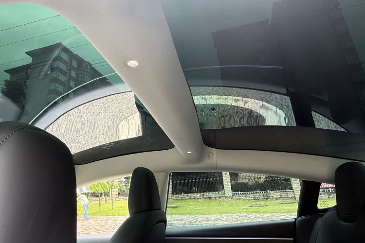 Tesla Model 3 2024 #20 Tesla Model 3 2024 car image #20