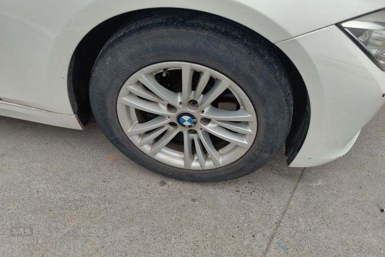 BMW 3 Series 2014 #9 BMW 3 Series 2014 car image #9