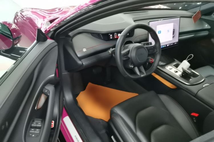 MI SU7 2025 car image #16