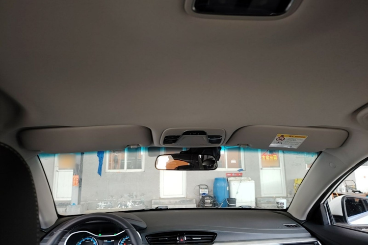GEELY Emgrand 2020 car image #18