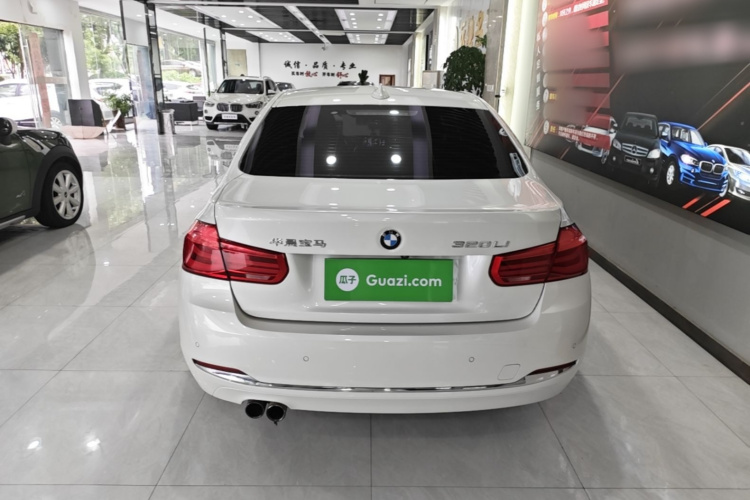 BMW 3 Series 2017 #6 BMW 3 Series 2017 car image #6