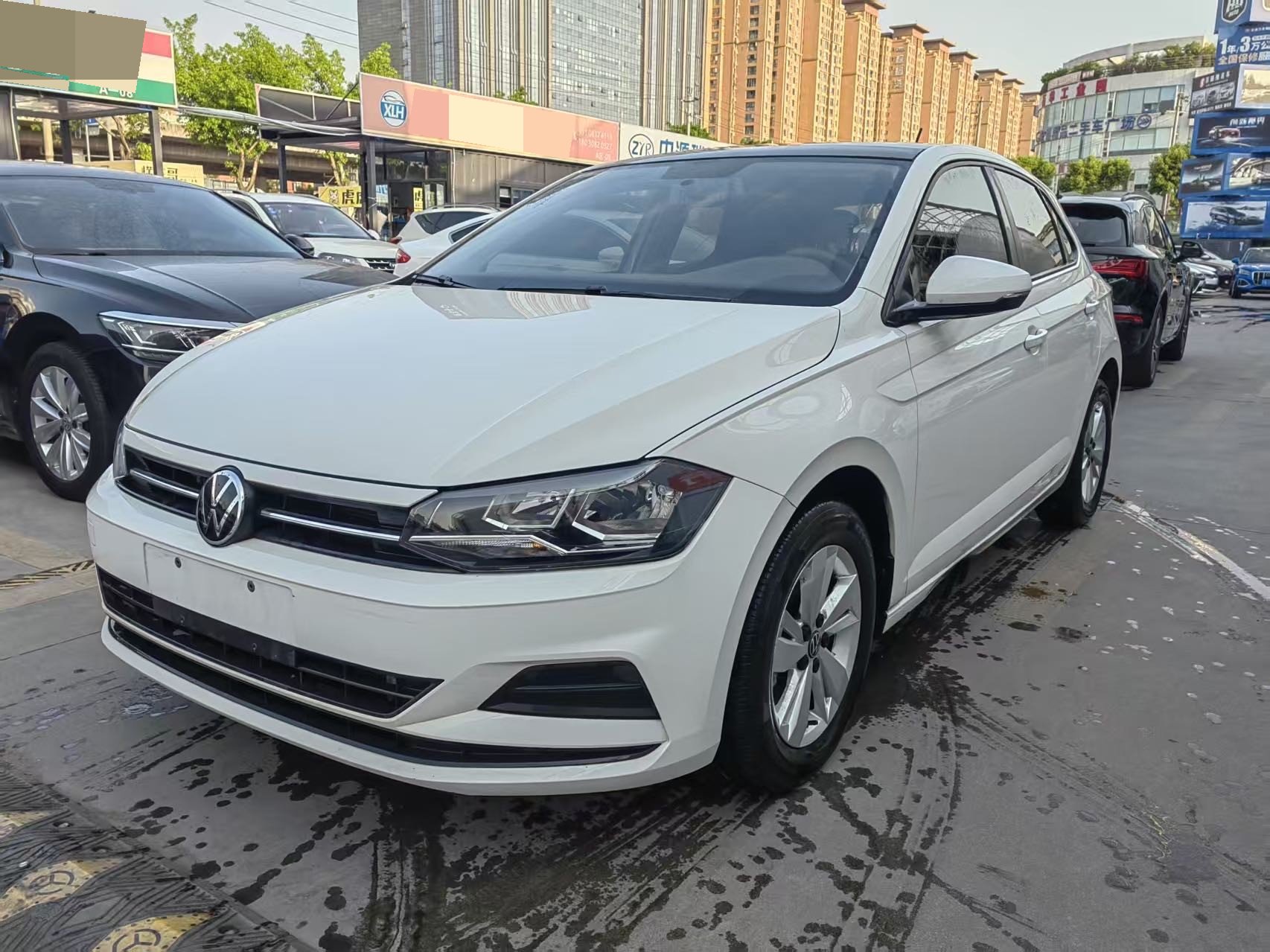 Volkswagen Polo 2021 image de voiture 