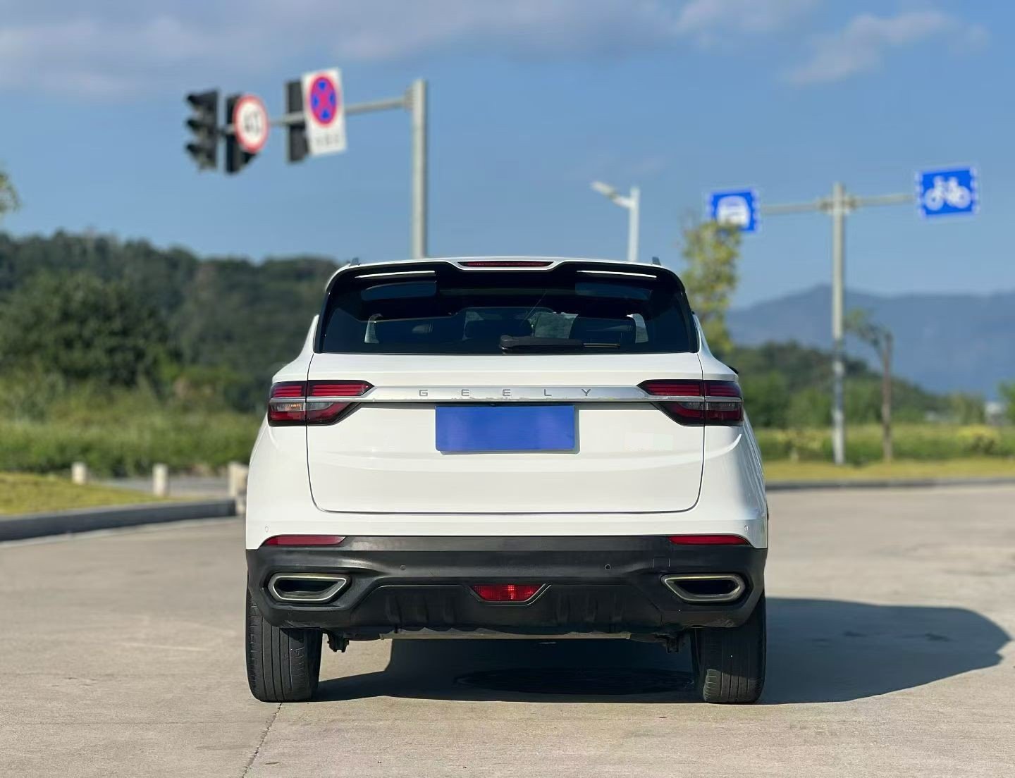 GEELY Coolray 2020 صورة سيارة #8