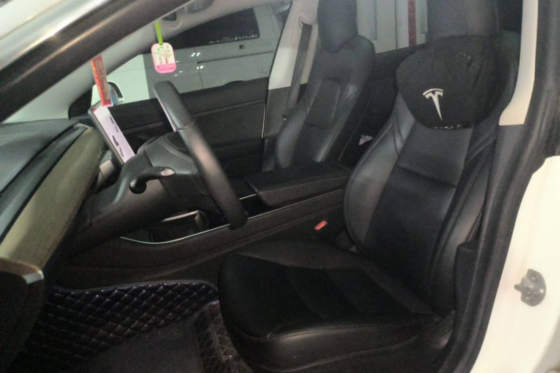 Tesla Model 3 2020 #19 Tesla Model 3 2020 car image #19