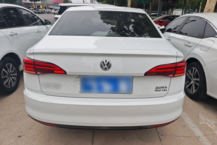 Volkswagen Bora 2019 car image #6