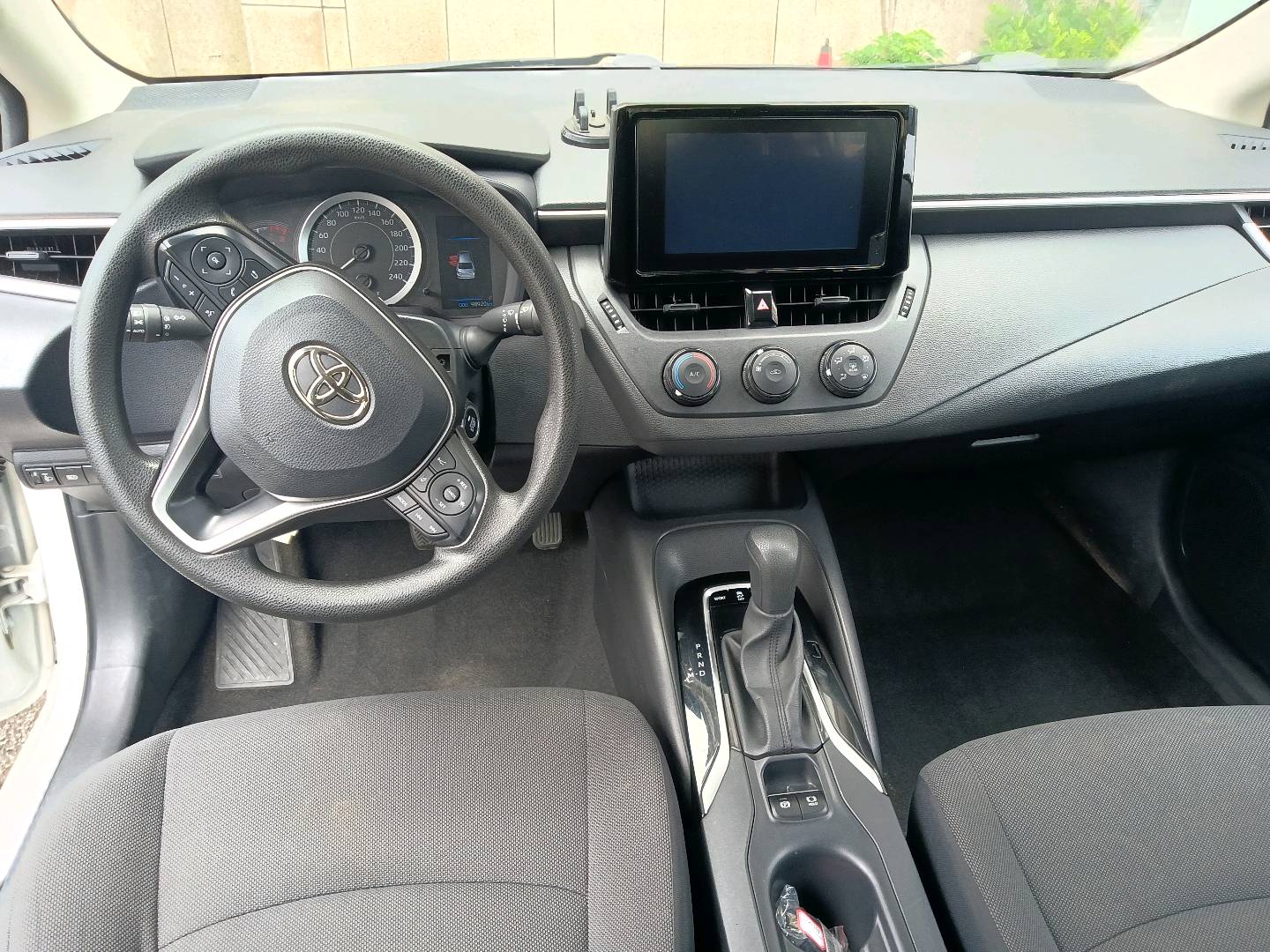 Toyota Corolla 2023 car image #9