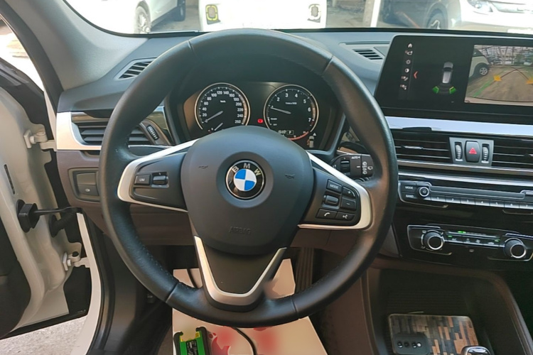 BMW X1 2021 car image #19