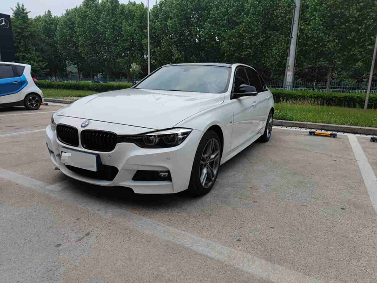 BMW 3 Series 2019 #2 BMW 3 Series 2019 car image #2