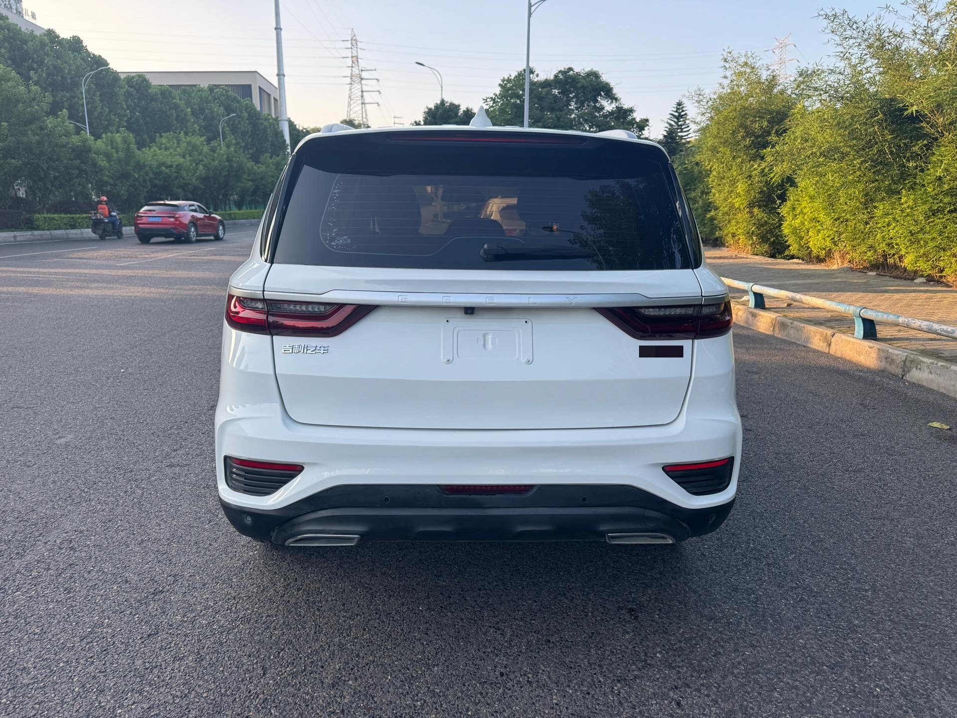 GEELY Vision X6 2021 image de voiture #8